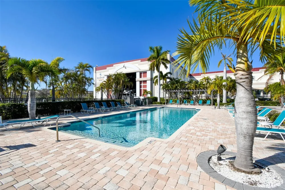 3144 NAUTICAL PLACE S St Petersburg, FL 33712