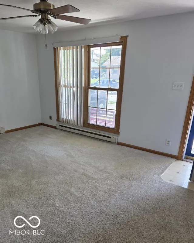 1615 Avenue East Street Elwood, IN 46036
