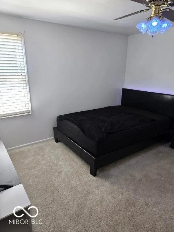 1615 Avenue East Street Elwood, IN 46036