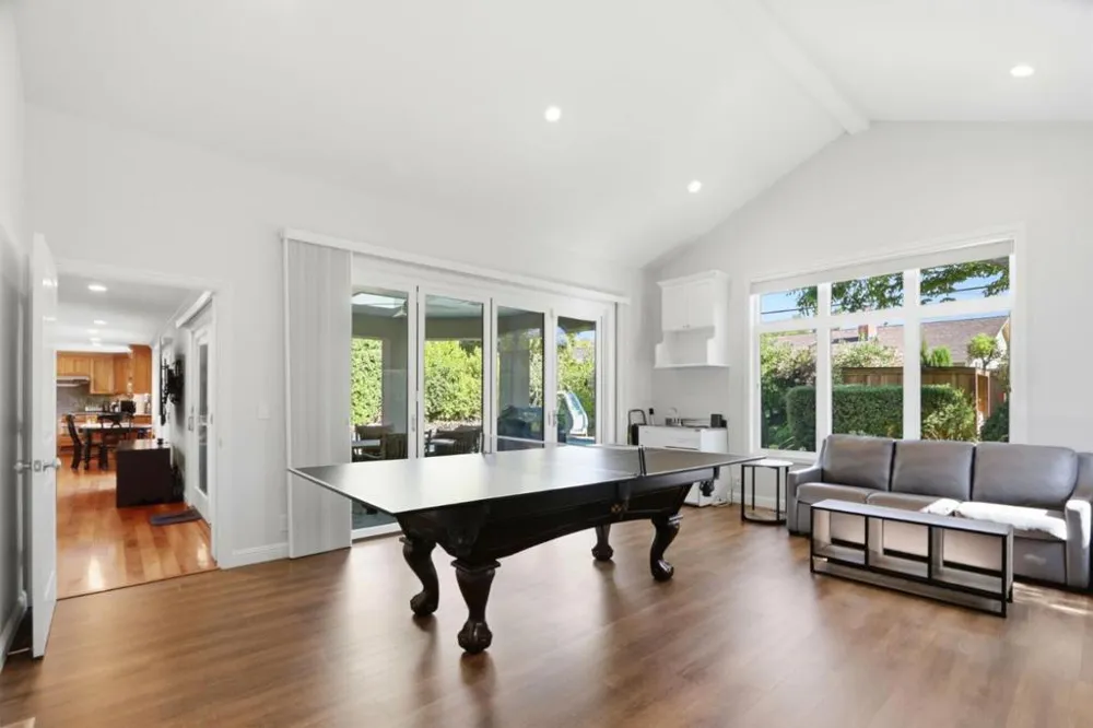 20234 Edinburgh Drive Saratoga, CA 95070