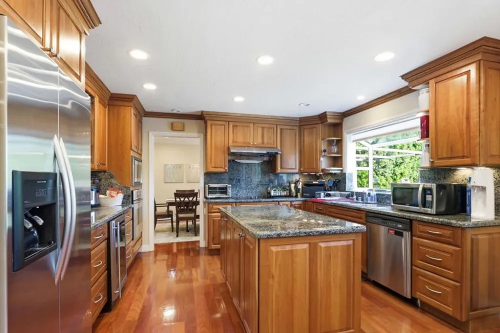 20234 Edinburgh Drive Saratoga, CA 95070
