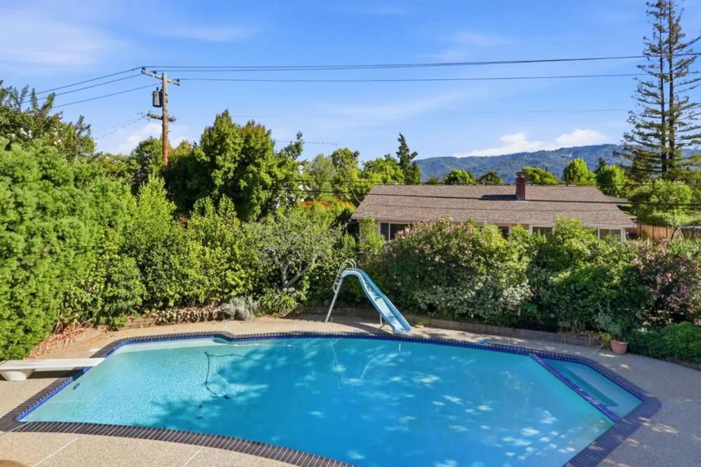 20234 Edinburgh Drive Saratoga, CA 95070
