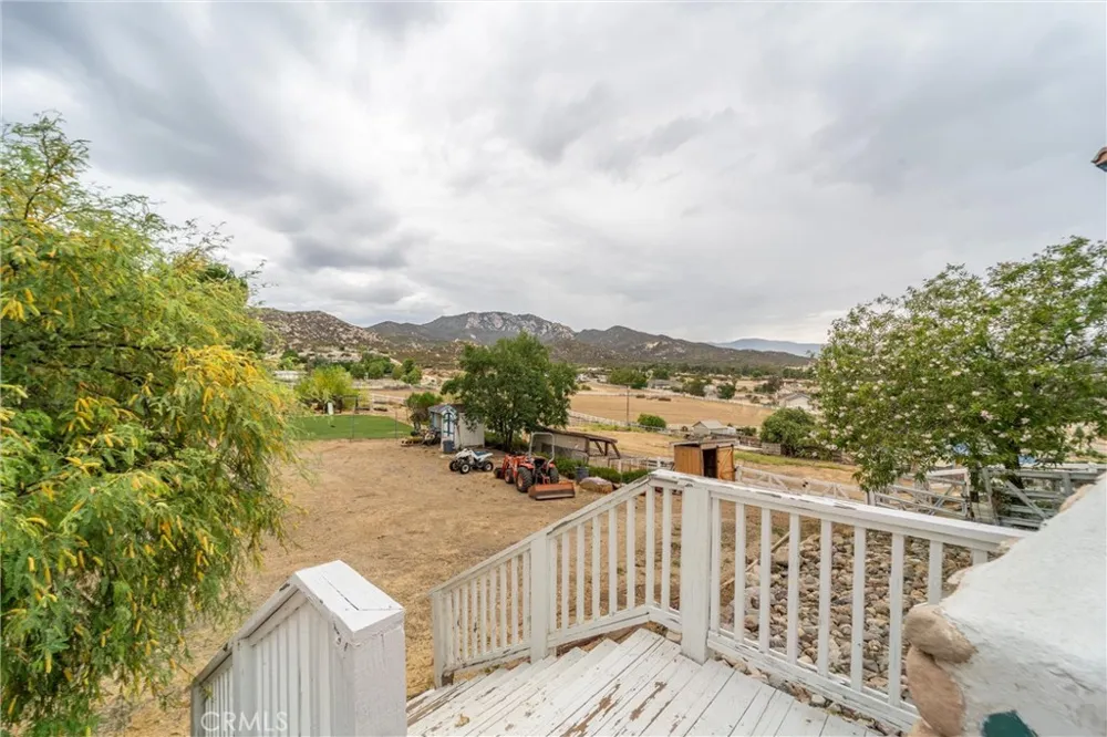 49185 Tomahawk Court Aguanga, CA 92536