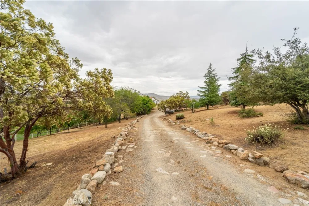 49185 Tomahawk Court Aguanga, CA 92536