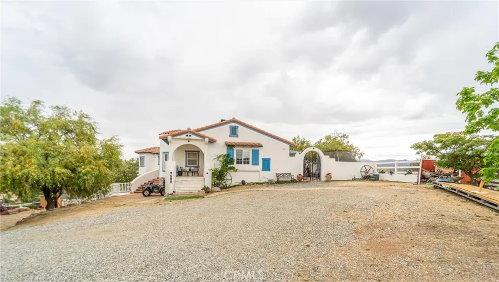 49185 Tomahawk Court Aguanga, CA 92536