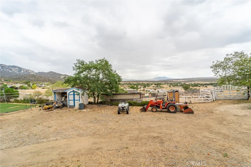 49185 Tomahawk Court Aguanga, CA 92536