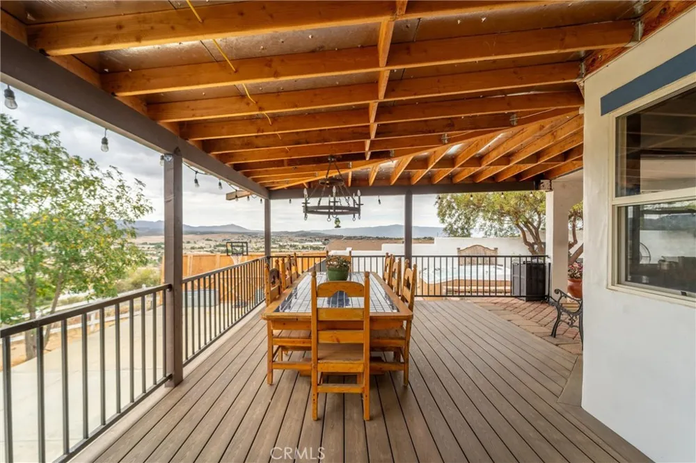 49185 Tomahawk Court Aguanga, CA 92536