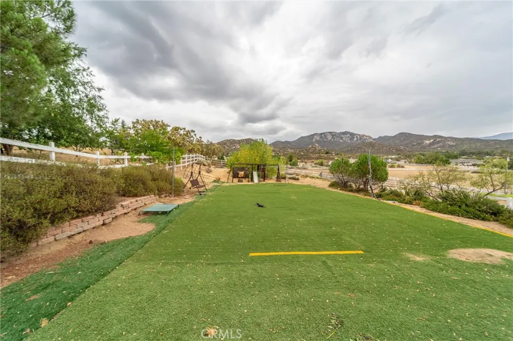 49185 Tomahawk Court Aguanga, CA 92536