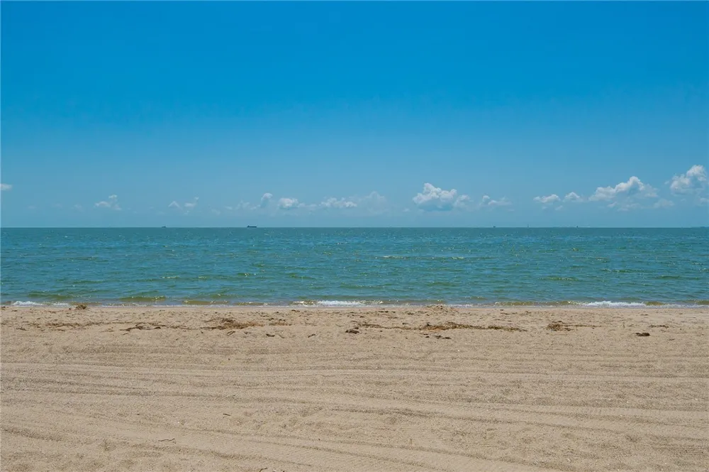 3938 Surfside Boulevard #2134 Corpus Christi, TX 78402