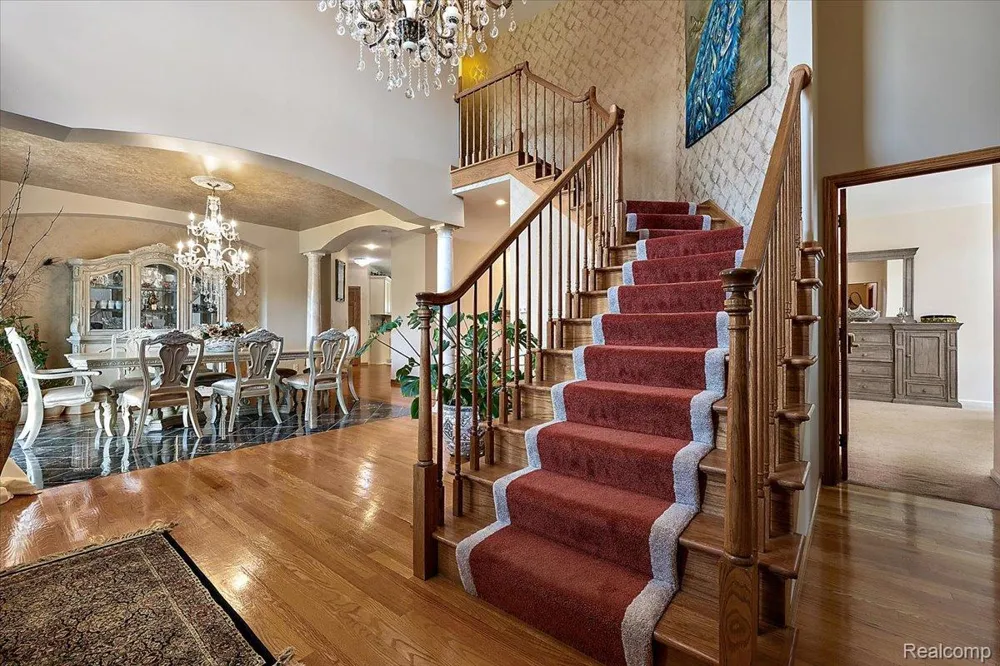 3460 Forest Meadow Court Saginaw Charter Township, MI 48603