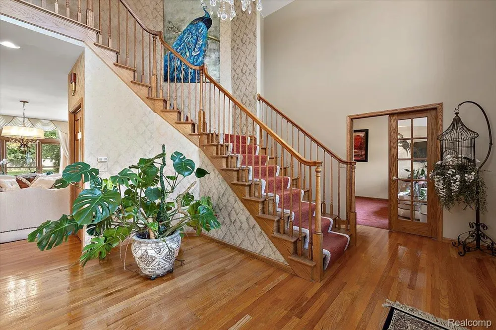 3460 Forest Meadow Court Saginaw Charter Township, MI 48603