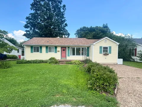 306 Brentwood St