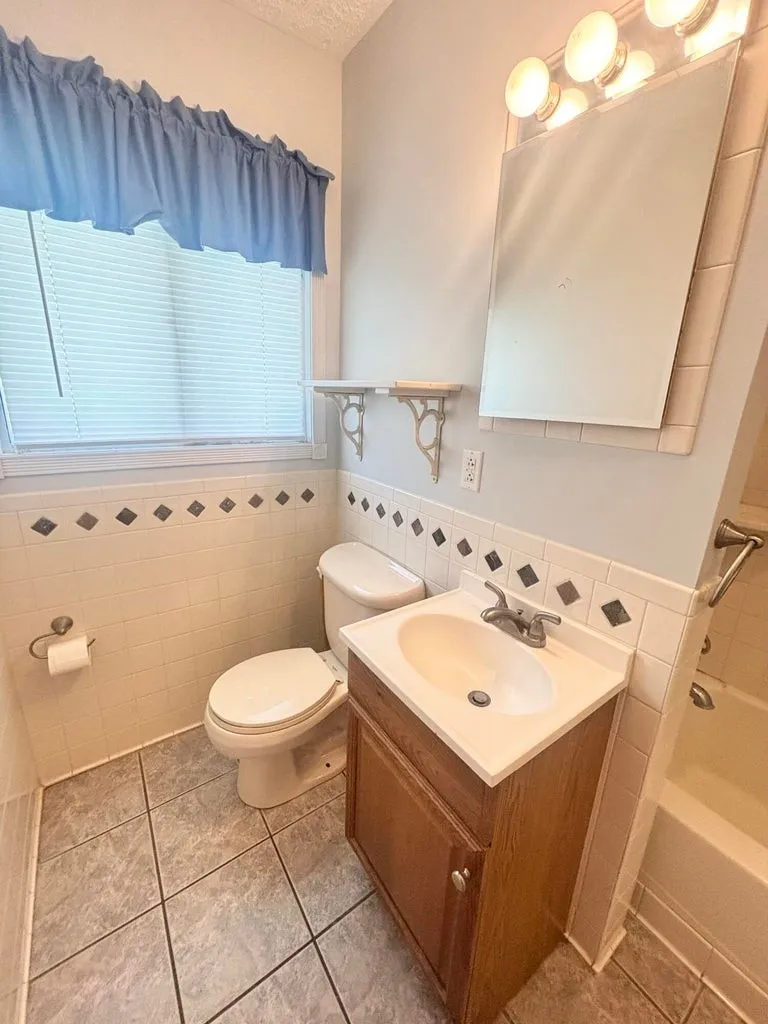 306 Brentwood St Hopkinsville, KY 42240