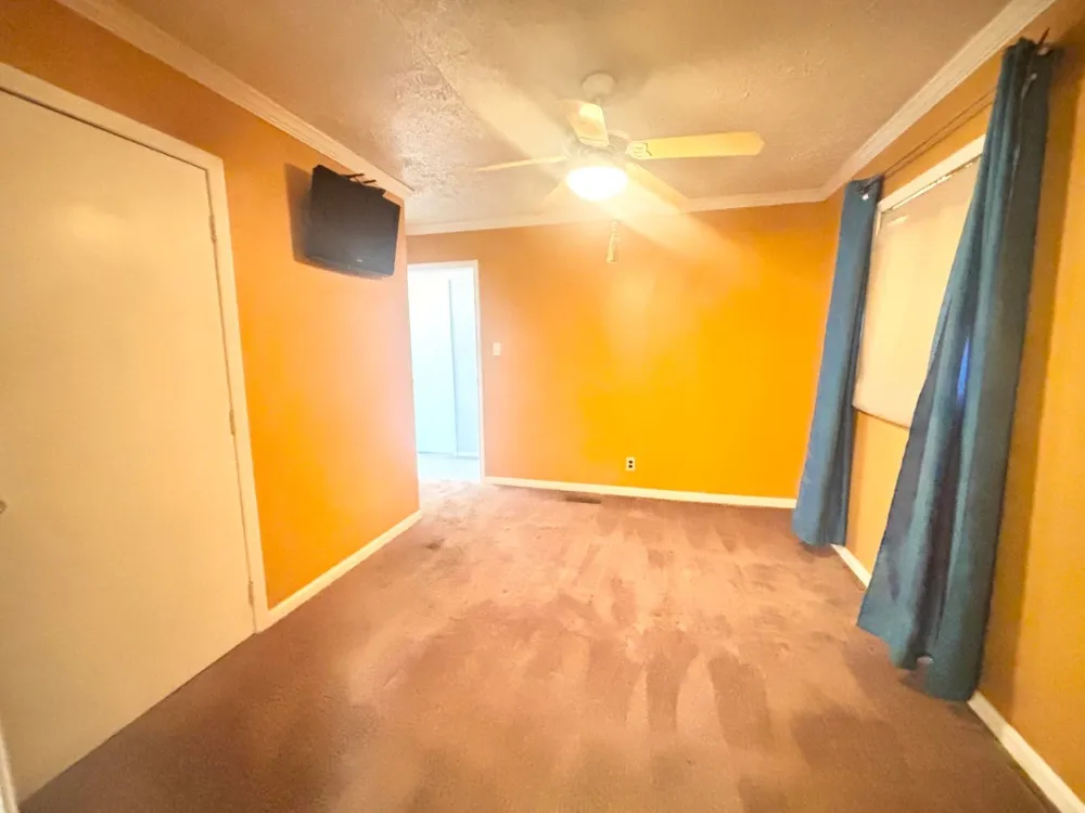 306 Brentwood St Hopkinsville, KY 42240