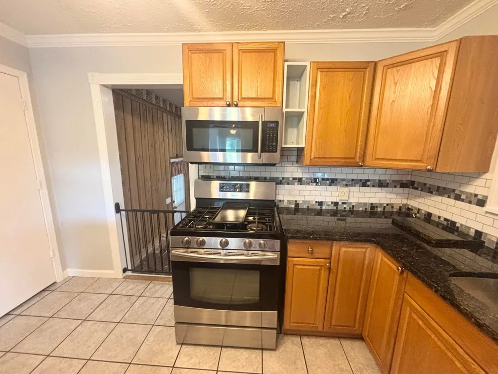 306 Brentwood St Hopkinsville, KY 42240