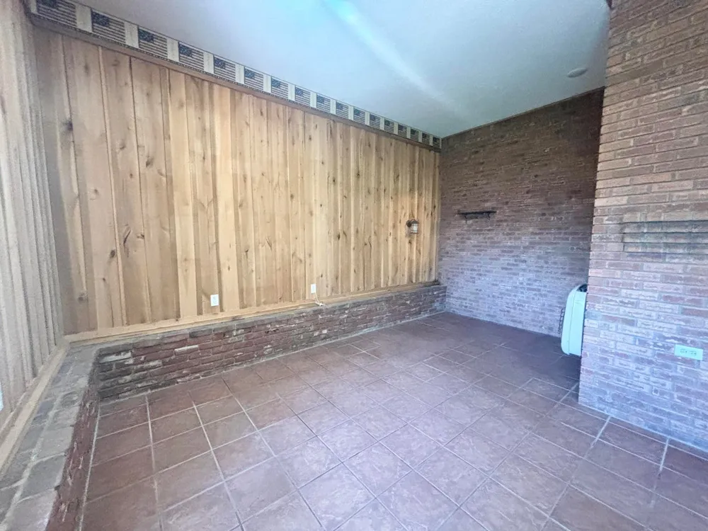 306 Brentwood St Hopkinsville, KY 42240