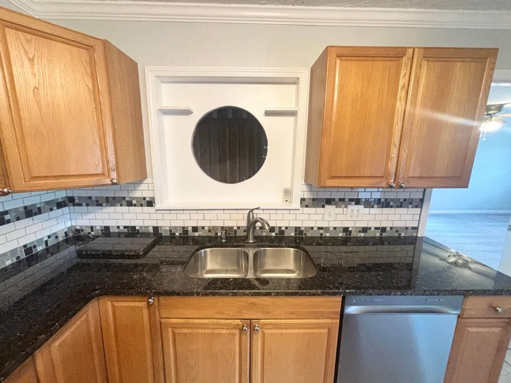 306 Brentwood St Hopkinsville, KY 42240