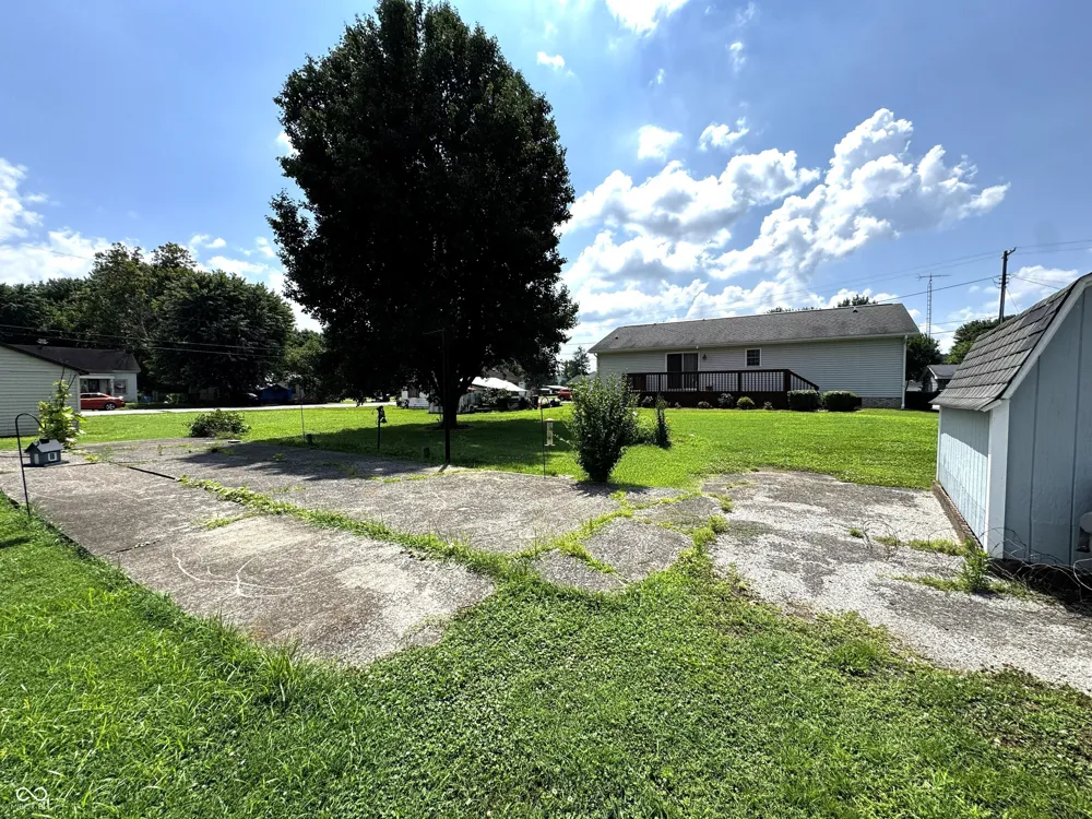 117 S Jackson Street Medora, IN 47260