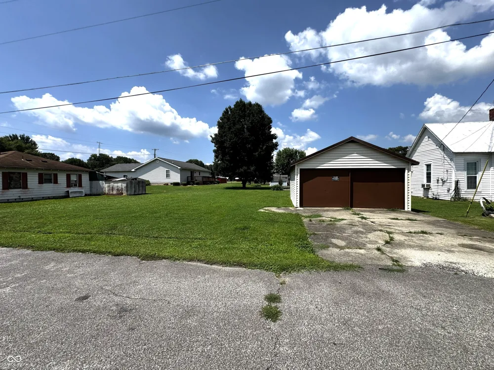 117 S Jackson Street Medora, IN 47260