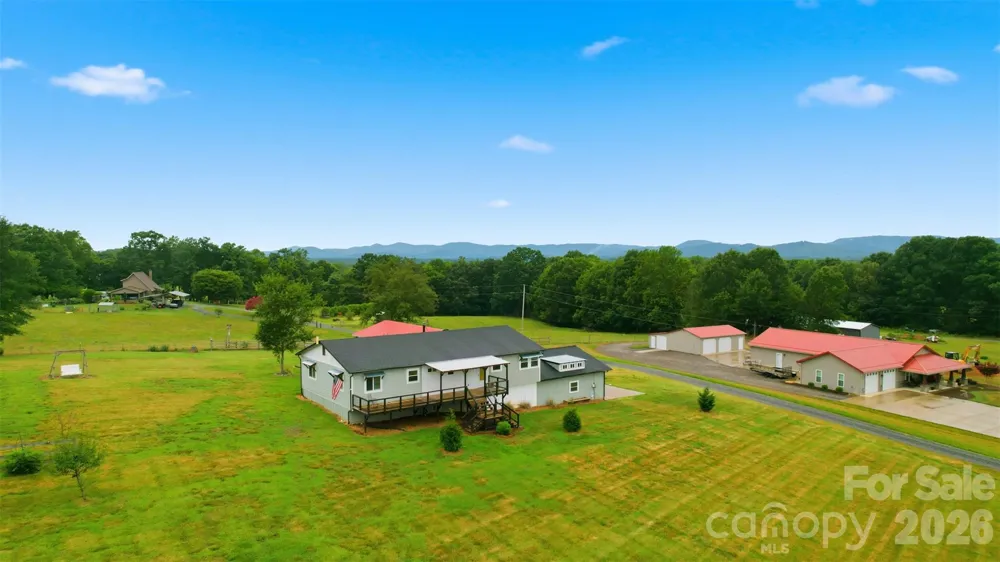 1127 Black Oak Ridge Road Taylorsville, NC 28681