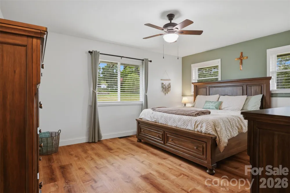 1127 Black Oak Ridge Road Taylorsville, NC 28681
