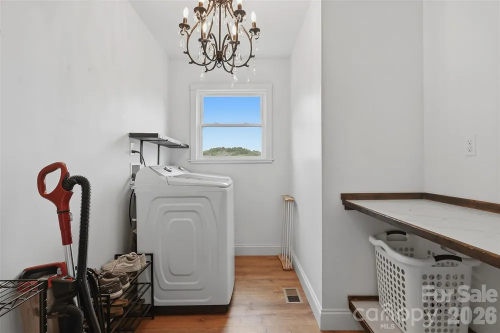 1127 Black Oak Ridge Road Taylorsville, NC 28681