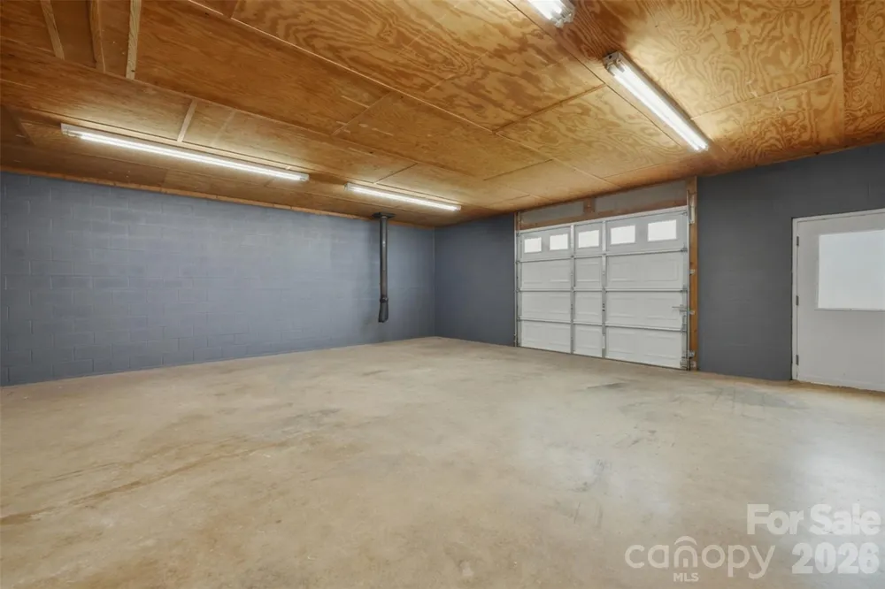 1127 Black Oak Ridge Road Taylorsville, NC 28681