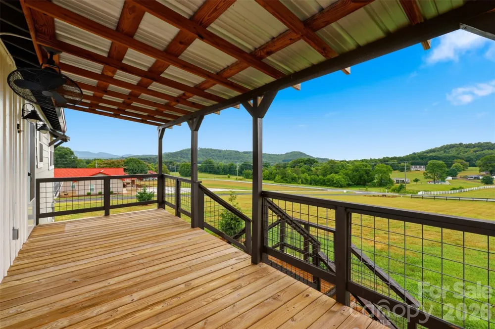 1127 Black Oak Ridge Road Taylorsville, NC 28681