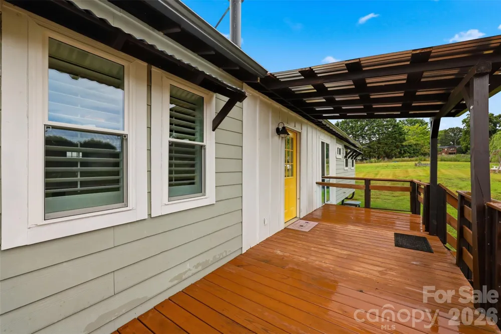 1127 Black Oak Ridge Road Taylorsville, NC 28681