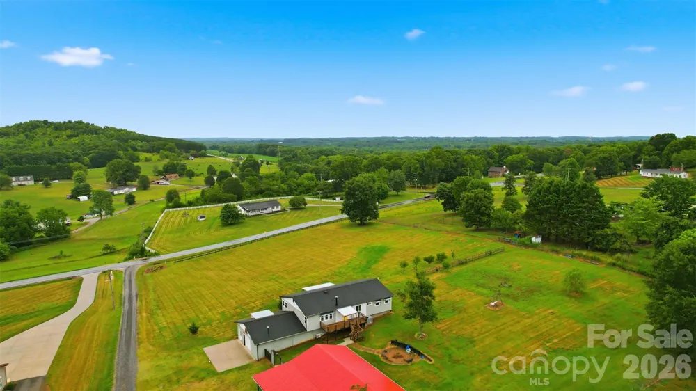 1127 Black Oak Ridge Road Taylorsville, NC 28681