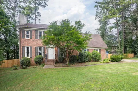3170 Pine Cove Court SW