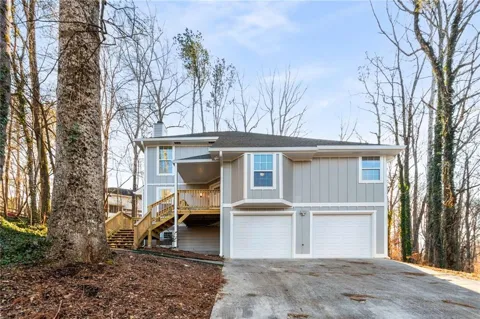 3412 Belleford Court NE