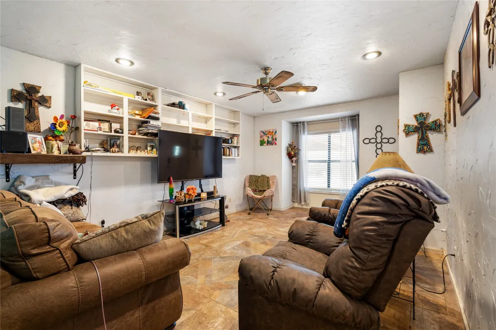 1600 County Road 334 Gouldbusk, TX 76845
