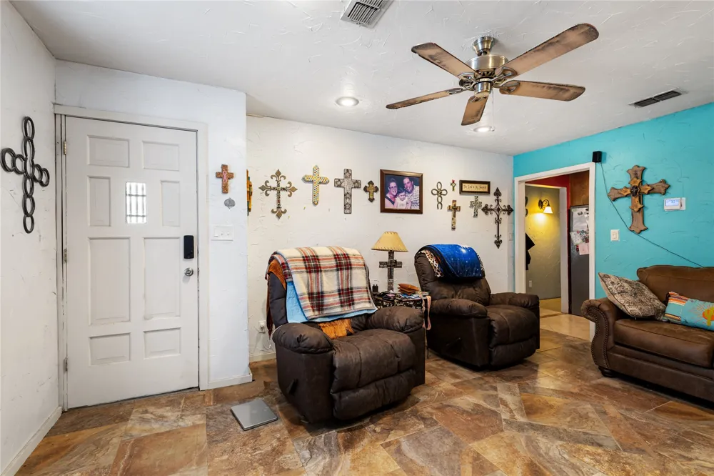 1600 County Road 334 Gouldbusk, TX 76845