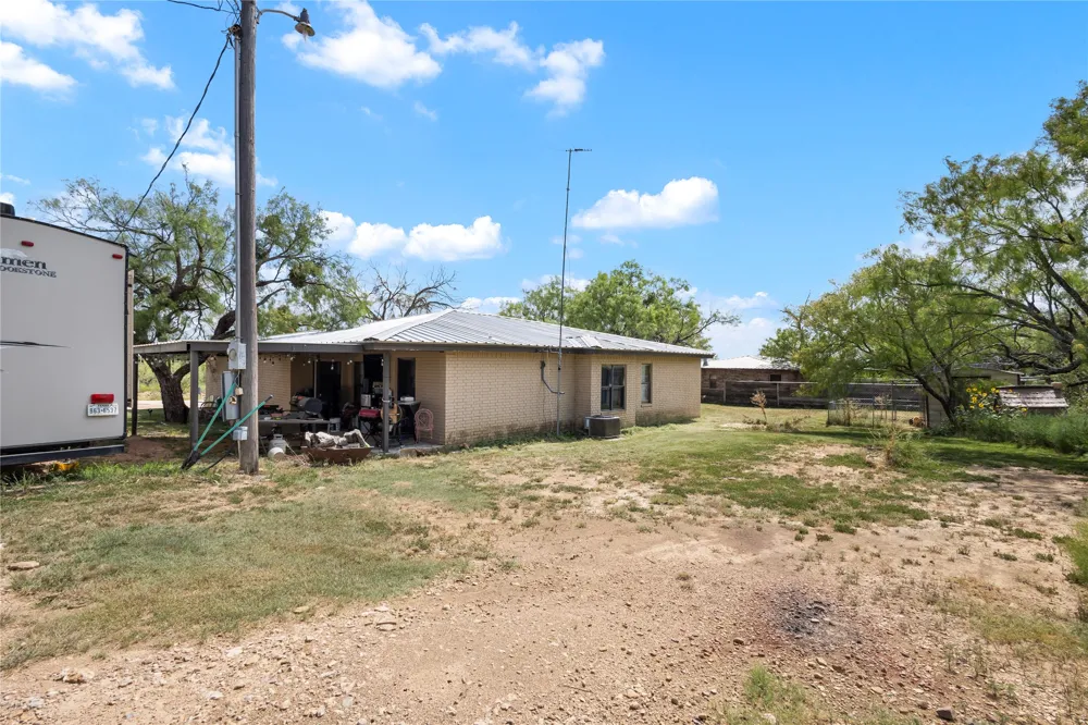 1600 County Road 334 Gouldbusk, TX 76845