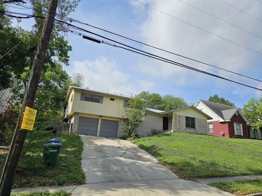 606 Barchester Drive San Antonio, TX 78216
