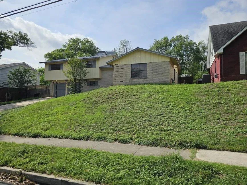 606 Barchester Drive San Antonio, TX 78216