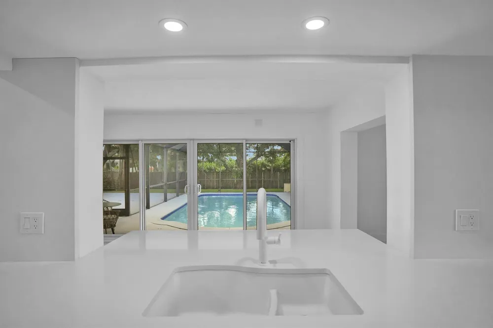 2030 54th Avenue Hollywood, FL 33021