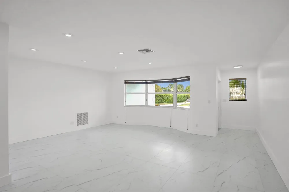 2030 54th Avenue Hollywood, FL 33021