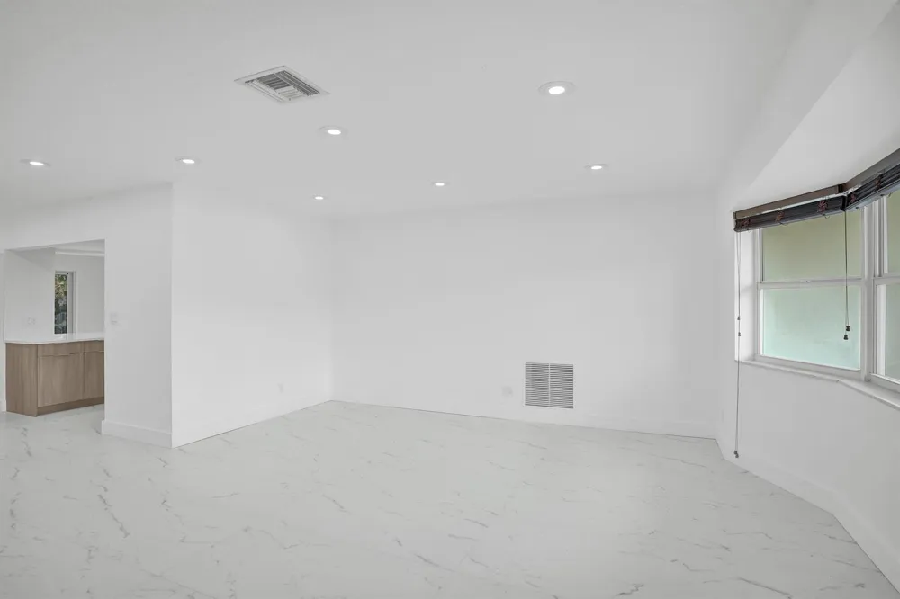2030 54th Avenue Hollywood, FL 33021