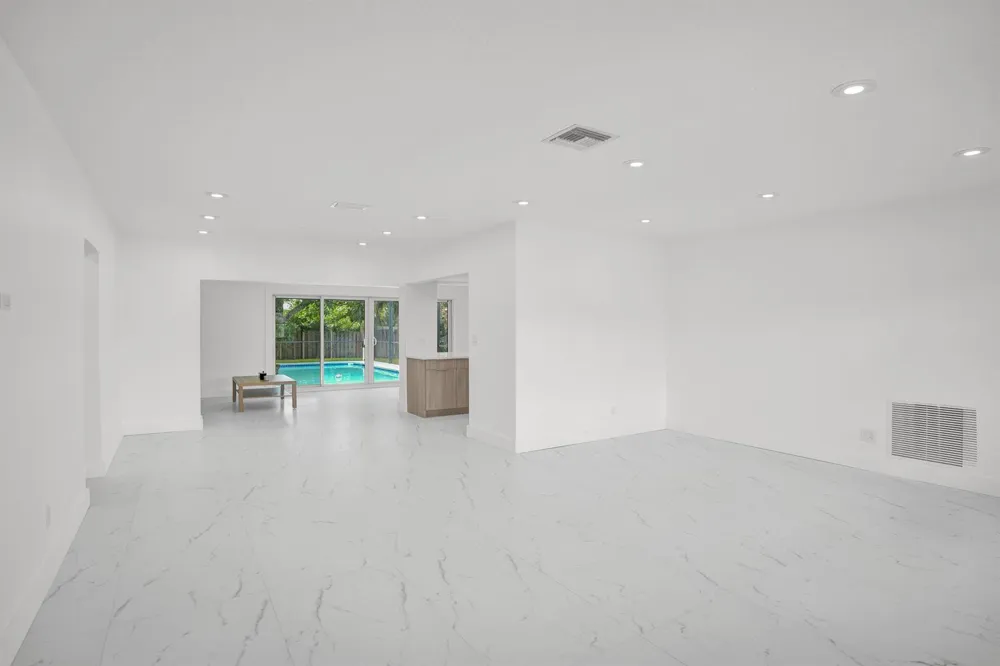 2030 54th Avenue Hollywood, FL 33021