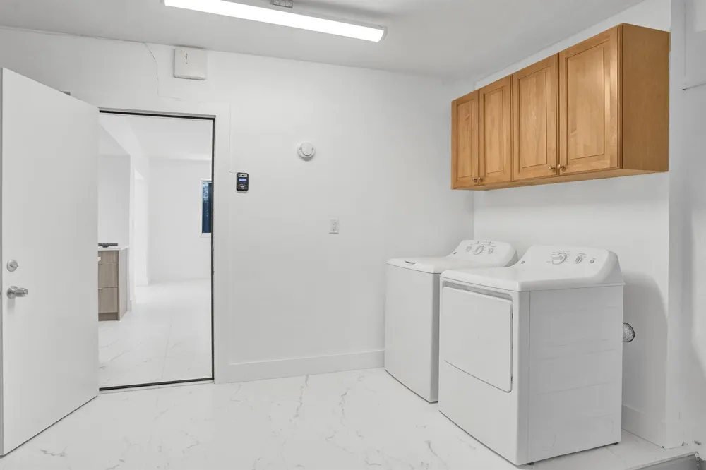 2030 54th Avenue Hollywood, FL 33021