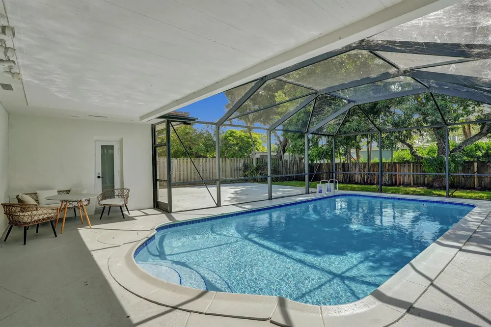 2030 54th Avenue Hollywood, FL 33021