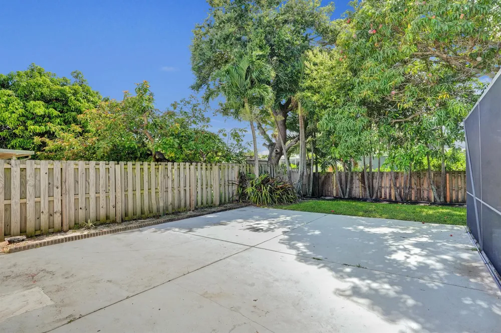 2030 54th Avenue Hollywood, FL 33021