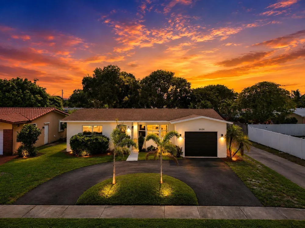 2030 54th Avenue Hollywood, FL 33021