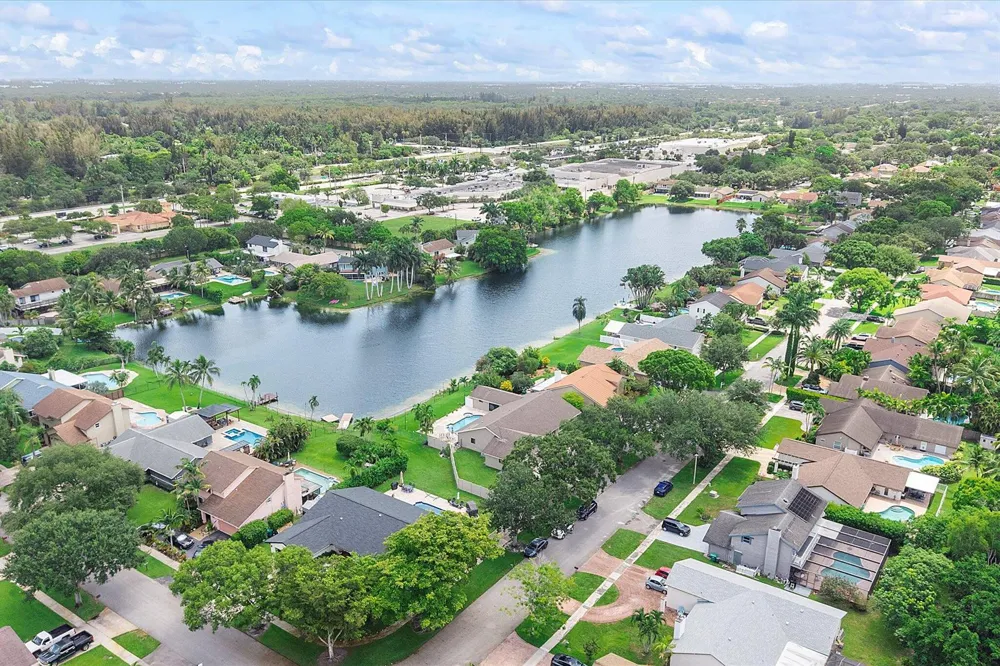 10349 SW 49th Manor Cooper City, FL 33328