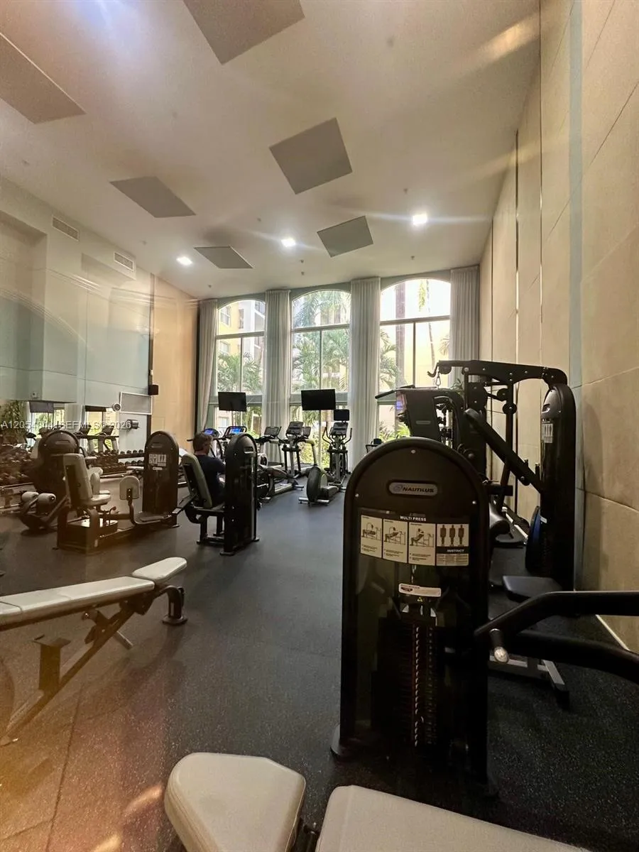 17150 Bay Rd #2412 Sunny Isles Beach, FL 33160