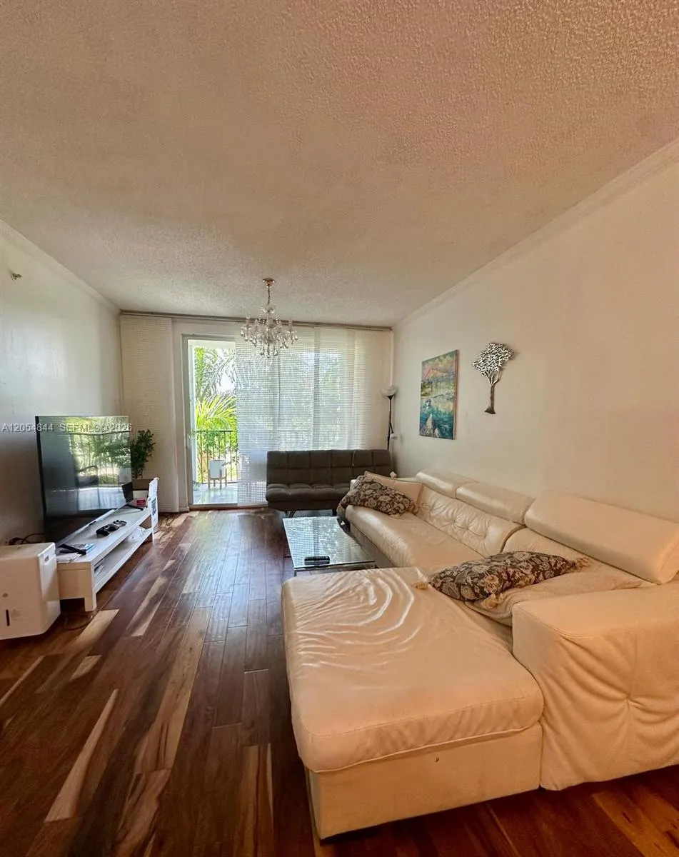 17150 Bay Rd #2412 Sunny Isles Beach, FL 33160