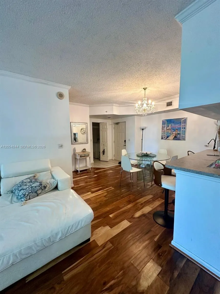 17150 Bay Rd #2412 Sunny Isles Beach, FL 33160