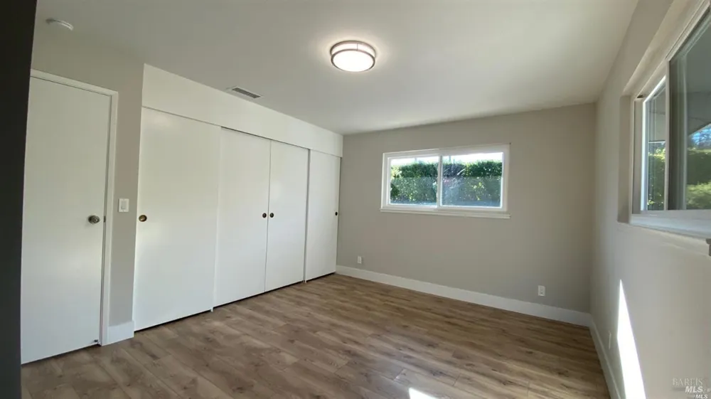 3006 Bloomfield Road Sebastopol, CA 95472